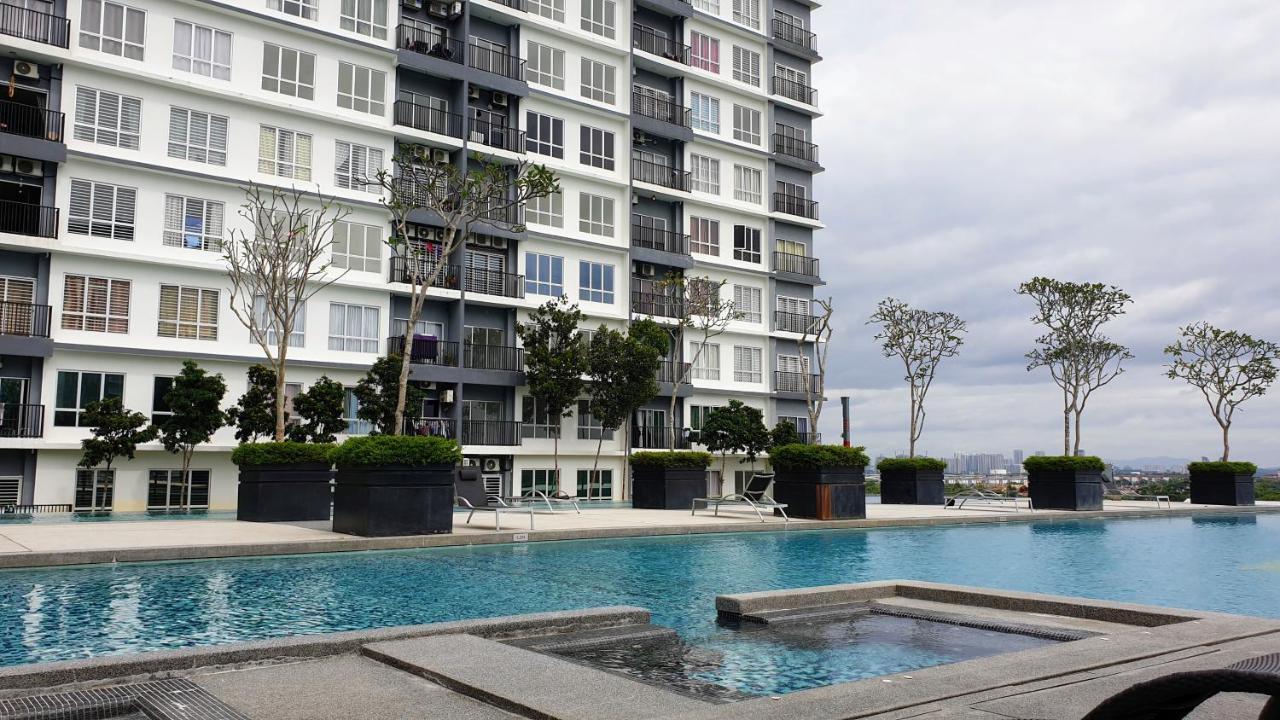 Bsp21 Family Homestay Jenjarum Exterior foto